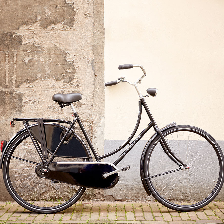 Gazelle gives a minimum 10-year guarantee on equipment and construction faults on the frame and non-suspension front forks covering normal handling, use and maintenance.