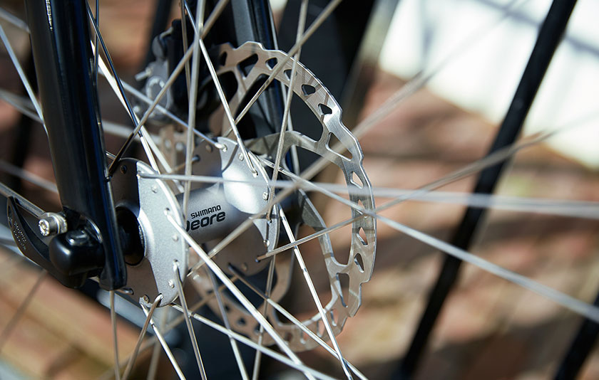 Sportiviteit en comfort gaan hand in hand bij de Gazelle Ultimate Trekking fietsen. Dit maakt van elke toertocht een aangename ervaring.