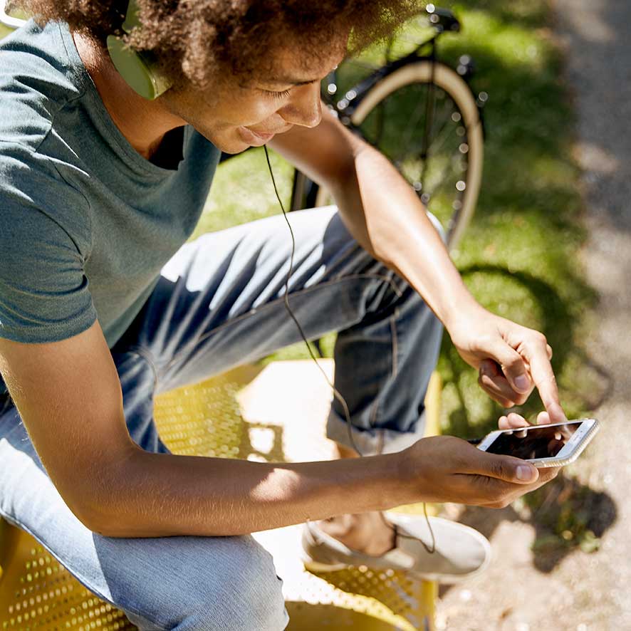 Gazelle yder mindst 10 års garanti på udstyrs- og konstruktionsfejl i stel og faste forgafler, hvilket dækker normal håndtering, brug og vedligeholdelse.